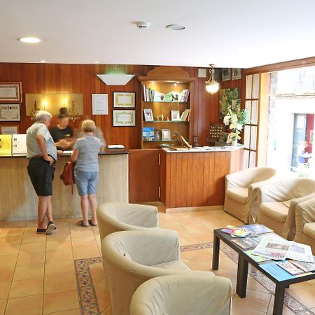 Hotel Ripoll Сант-Илари-Сакальм Экстерьер фото